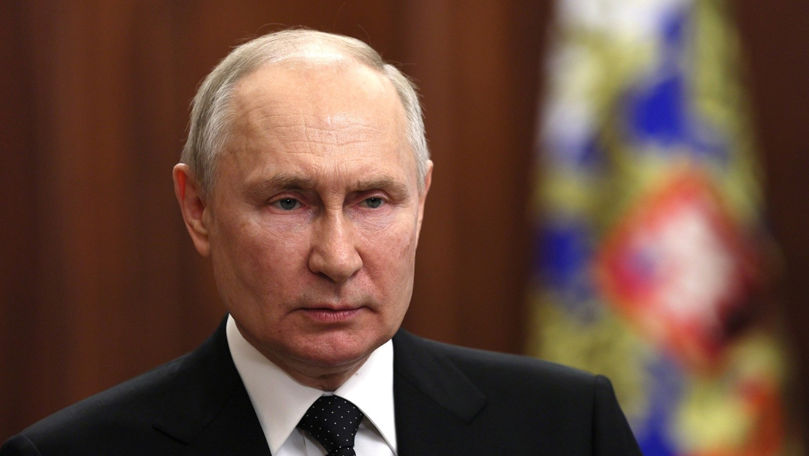 Путин требует "душить" иностранные IT-сервисы.