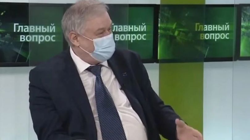 Павловский считает, что Санду недостаточно свободна в своих решениях.