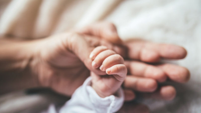 Tragedie la Hâncești: Bebeluș de o lună, găsit fără suflare în pătuc