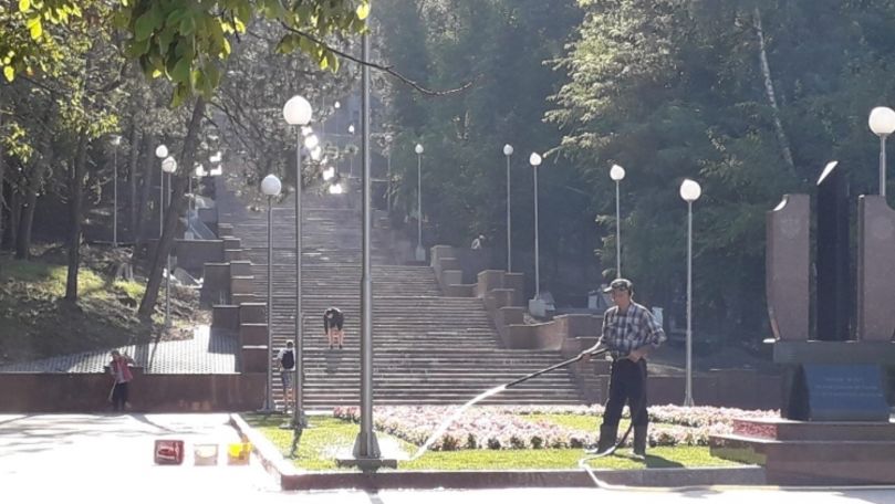 Când va avea loc inaugurarea scărilor de granit din Parcul Valea Morilor