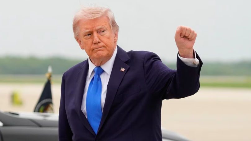 Дональд Трамп поддержал переименование иммиграционной службы США ICE в NICE.