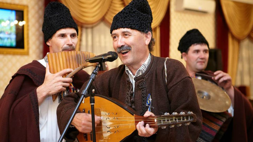 Cobzarul Ansamblului Ştefan Vodă vorbește despre Marea Unire