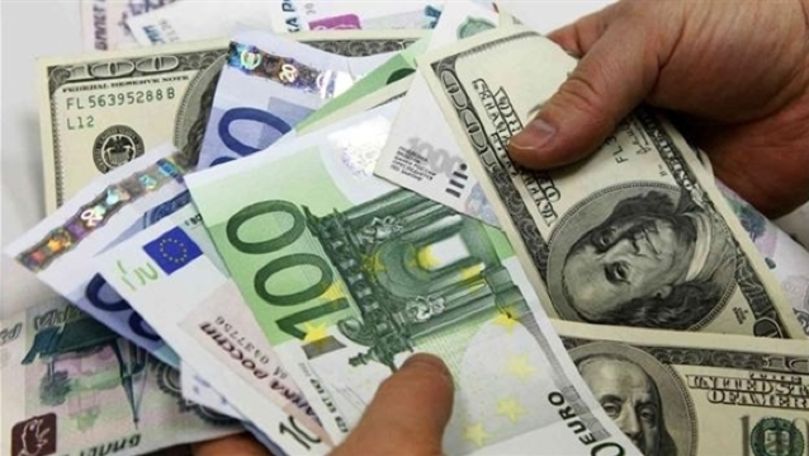 Curs valutar 23 iulie 2019: Cât valorează un euro și un dolar