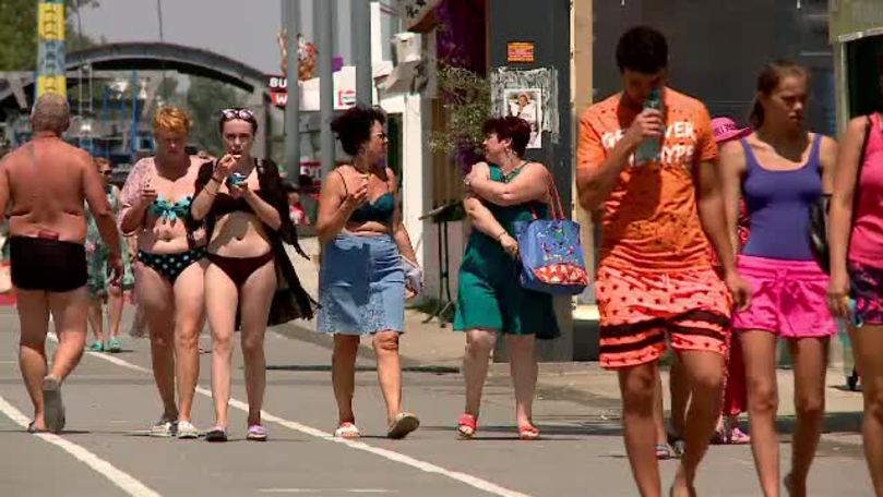 Amenzi mari pentru turiștii de pe litoral care merg îmbrăcați indecent
