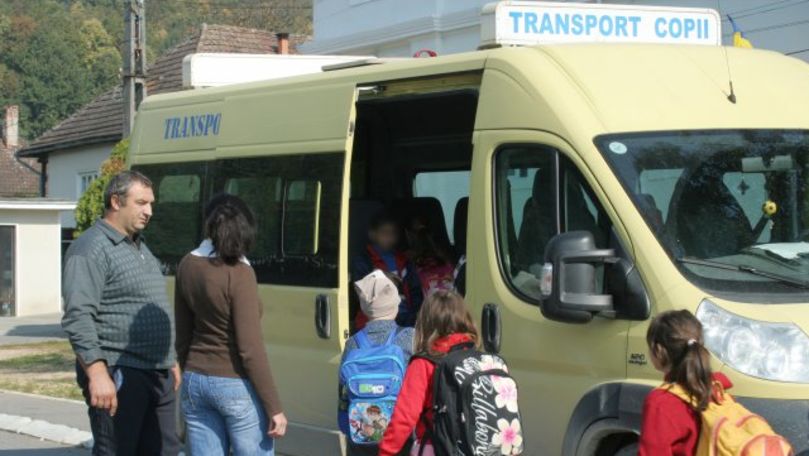 Guvernul a modificat Regulamentul cu privire la transportarea elevilor