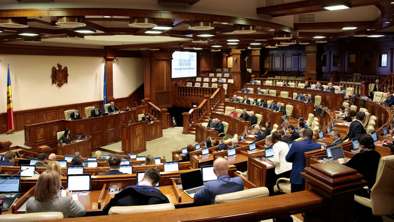 Promo-Lex: Проверить прозрачность пособий и компенсаций депутатов нельзя.