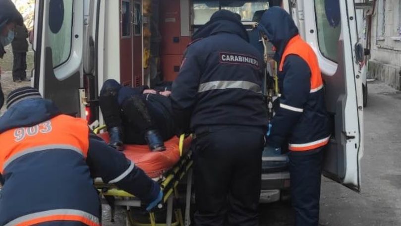 La un pas de tragedie: Două persoane inconștiente, salvate în Capitală