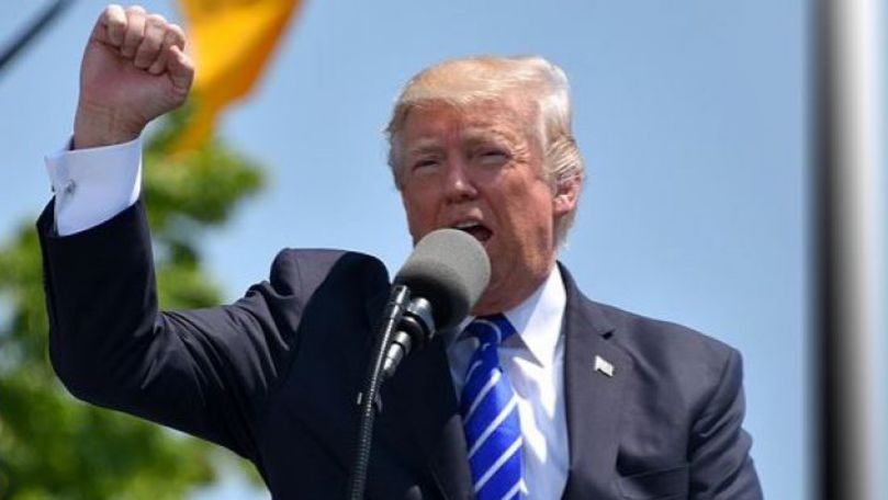 Trump: Oamenii lui Kim Jong-un stau drepți când el vorbește