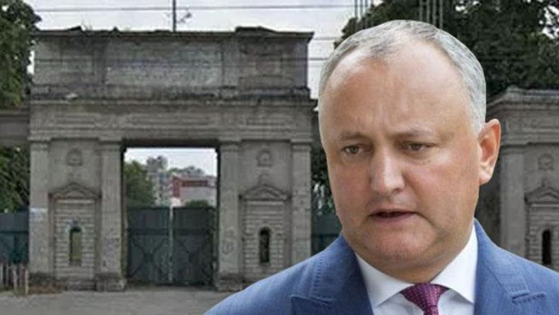 Dodon, obligat să promulge legea de vânzare a Stadionului Republican