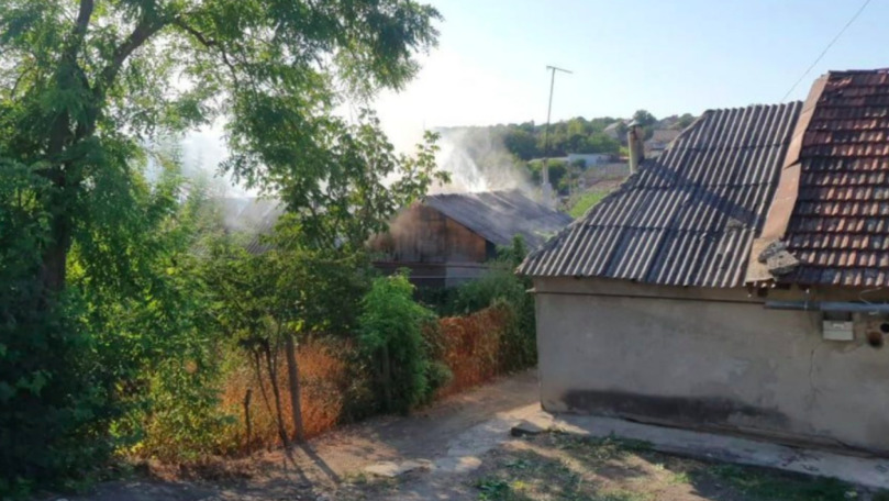 Incendiul de la Durlești: O femeie a ajuns la spital cu arsuri