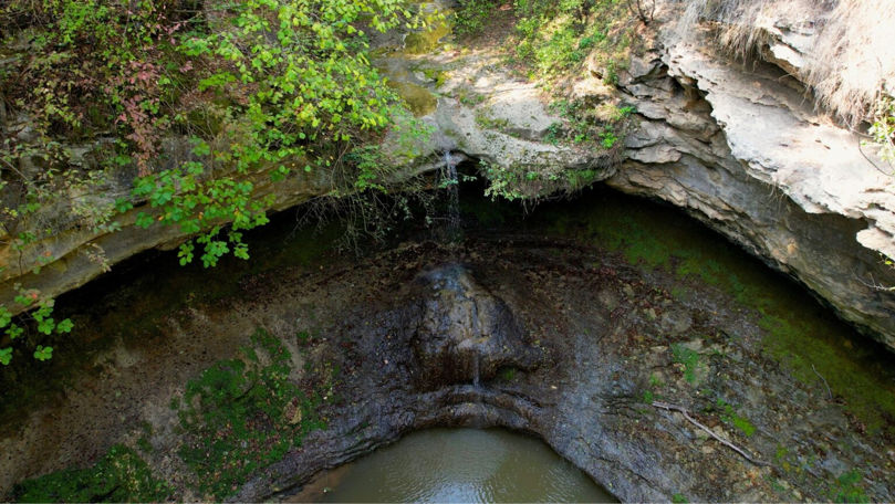 Veste bună: A reînviat cascada de la Mănăstirea Saharna