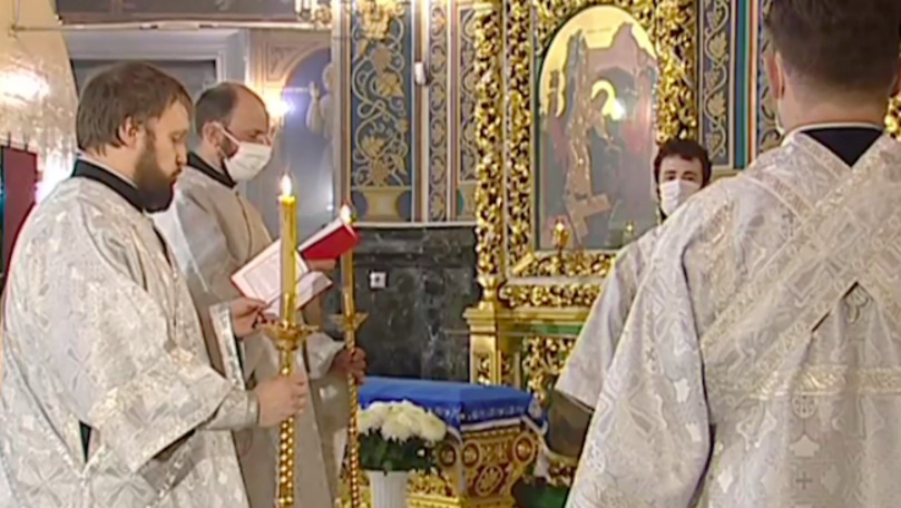 Стамбульская конвенция: Священники требуют отлучить от церкви Санду, правительство и депутатов.