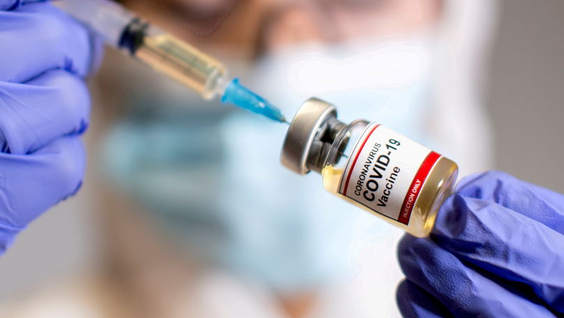 Numărul persoanelor care se vaccinează este în scădere: Ce spun medicii
