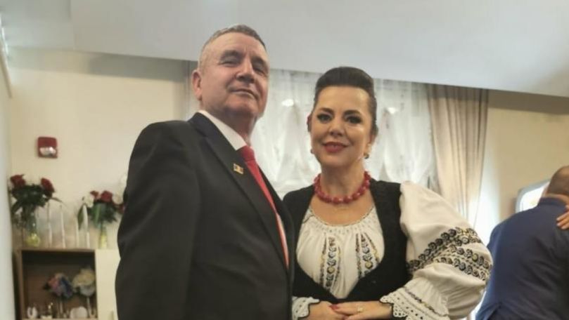 Zâmbreni: Primarul și-a angajat fiica și ginerele în calitate de șoferi