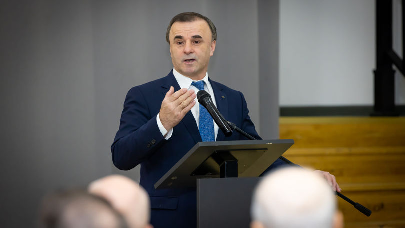 Cine este Vasile Tarlev: Portretul candidatului la funcția de președinte