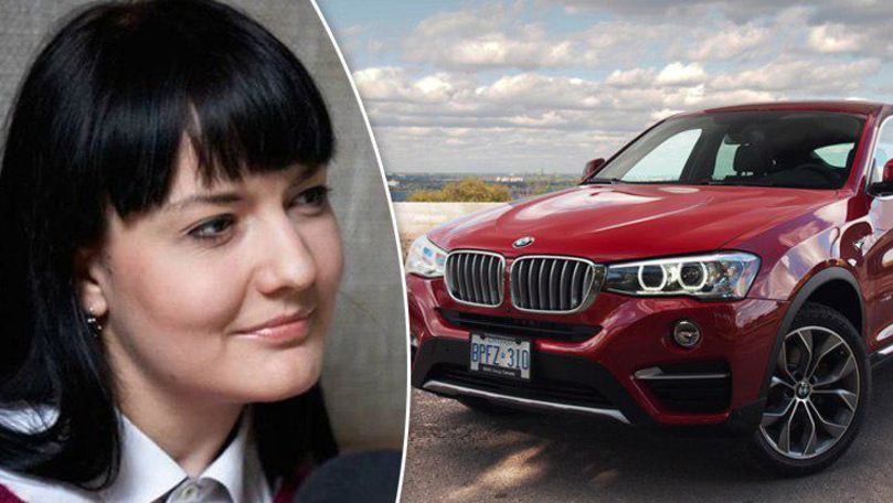 Consiliera lui Gaburici și-a cumpărat un BMW de lux cu doar 3.000 de lei