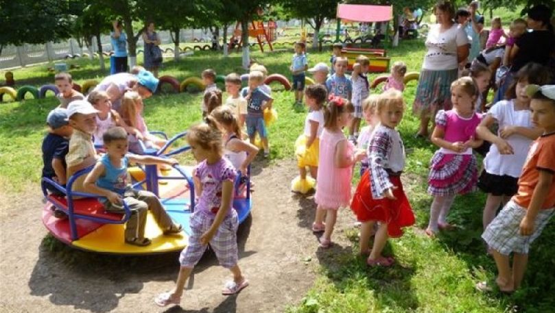 Un sat din raionul Ialoveni nu are grădiniță: Sute de copii stau acasă