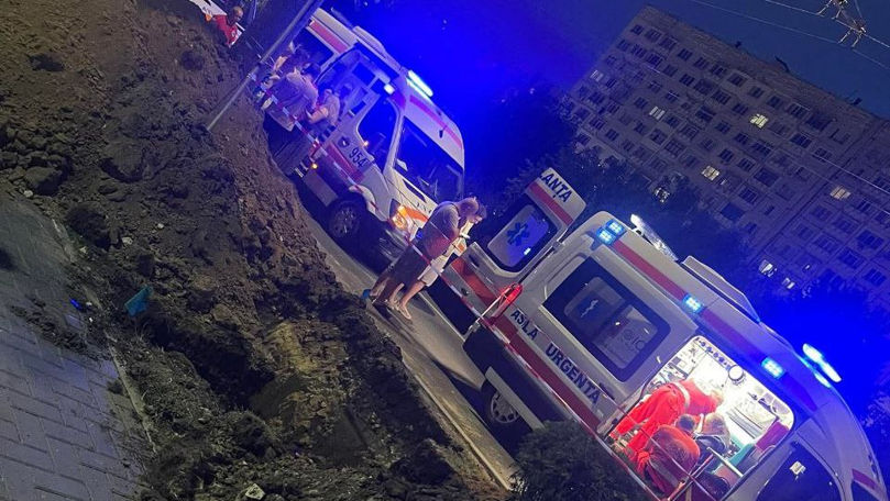 Accident la Ciocana cu implicarea unui troleibuz: Sunt răniți
