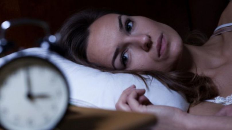 Fenomenul oamenilor care tresar în somn, explicat de specialiști