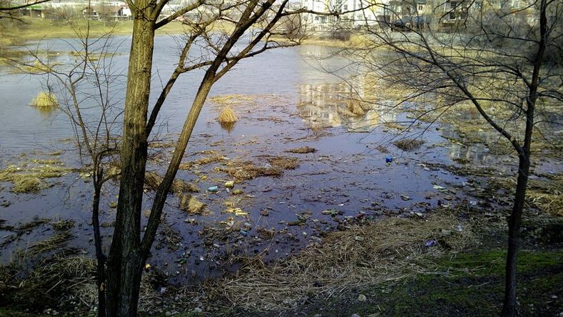 Cum arată un lac din Chișinău după topirea gheții