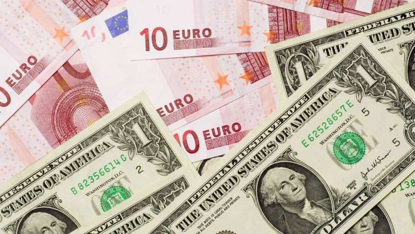 Curs valutar 17 aprilie 2022: Cât valorează hrivna și rubla rusească