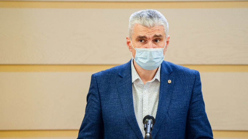 Слусарь после рекомендации Санду ввести ЧП: Я ничего не понимаю.