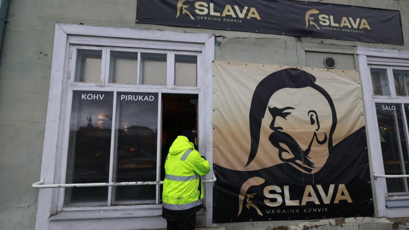 Doi moldoveni, condamnați în Estonia după ce au dat foc unui restaurant