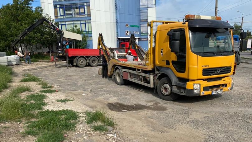 Sectorul Buiucani prinde culoare: Stație terminus, transformată în scuar