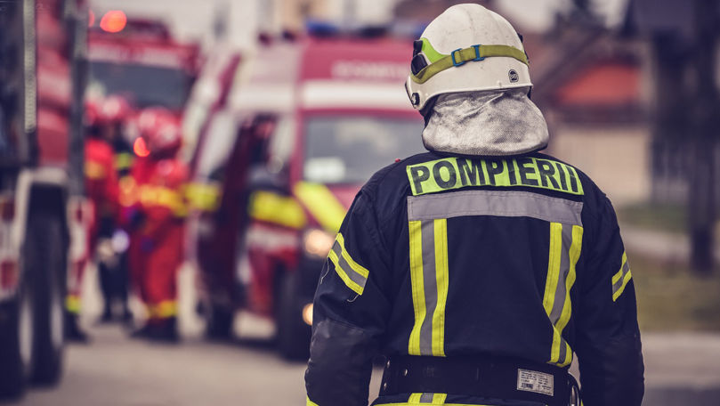 Arde un transformator de tensiune joasă la stația Electromașina