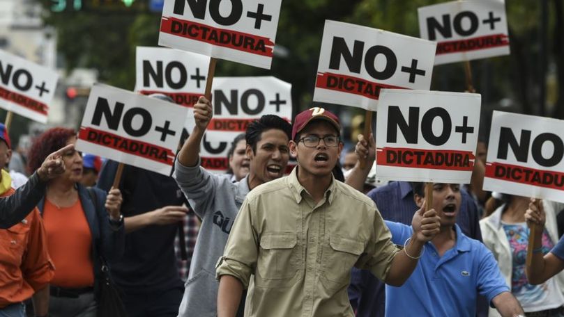 Mai mulți ziariști străini, arestați și expulzați din Venezuela
