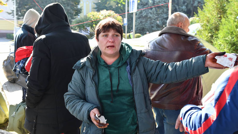 Bătaie între protestatari: Femeie, luată la pumni. Ce spune Poliția