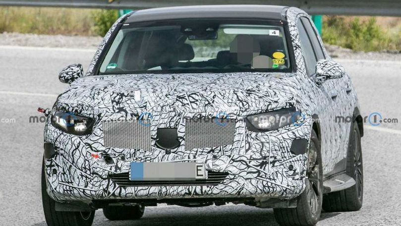  Гибридный Mercedes-Benz GLC нового поколения сфотографировали во время тестов.