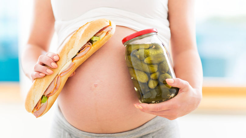 Alimentația în timpul sarcinii. Medic: Nu mâncați pentru doi sau trei
