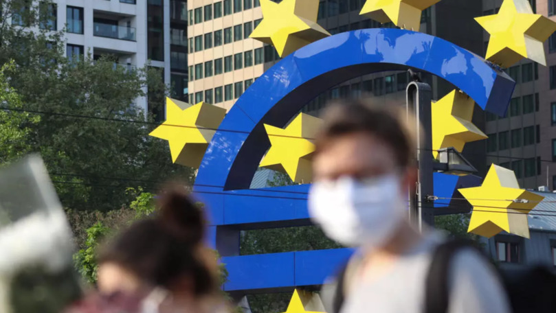 Вирус SARS-CoV-2, вызывающий COVID-19, попал в Молдову из Европы.