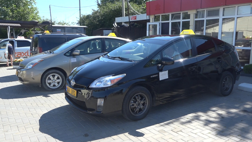Scuza inventată de șoferii de taxi din Bălți care refuză să poarte măști