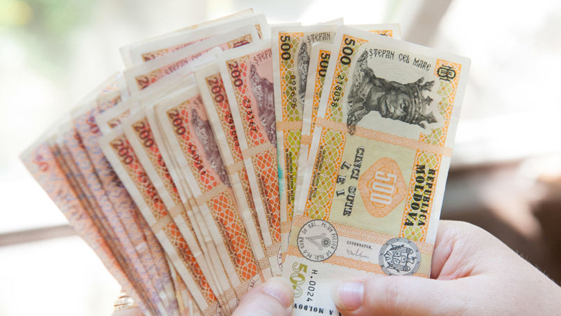 Средняя зарплата в Молдове достигла 16 400 леев: в сфере IT зарплаты самые высокие.