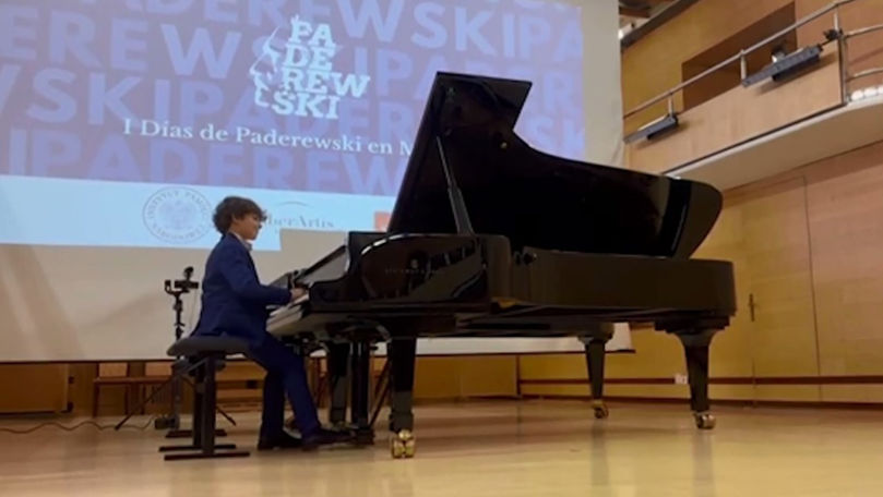 Pianist de succes la 11 ani: A cucerit premii la numeroase concursuri