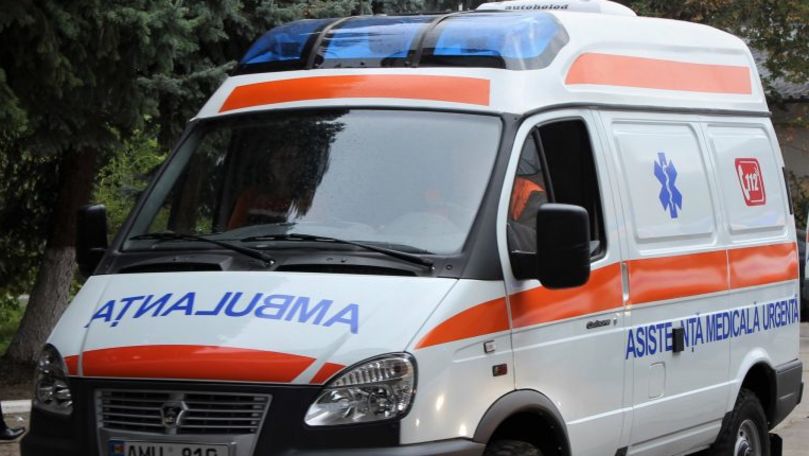 O ambulanță dotată din Nisporeni, înlocuită cu una de tip vechi