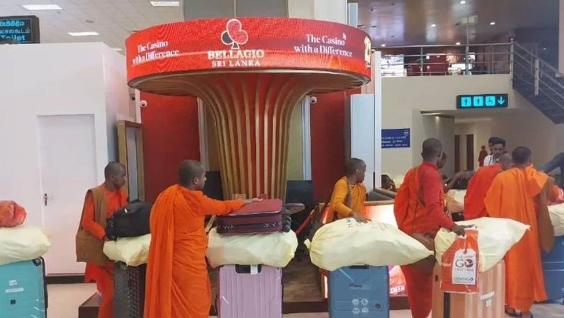 В аэропорту Шри-Ланки задержали 22 буддийских монаха со 110 кг наркотиков.