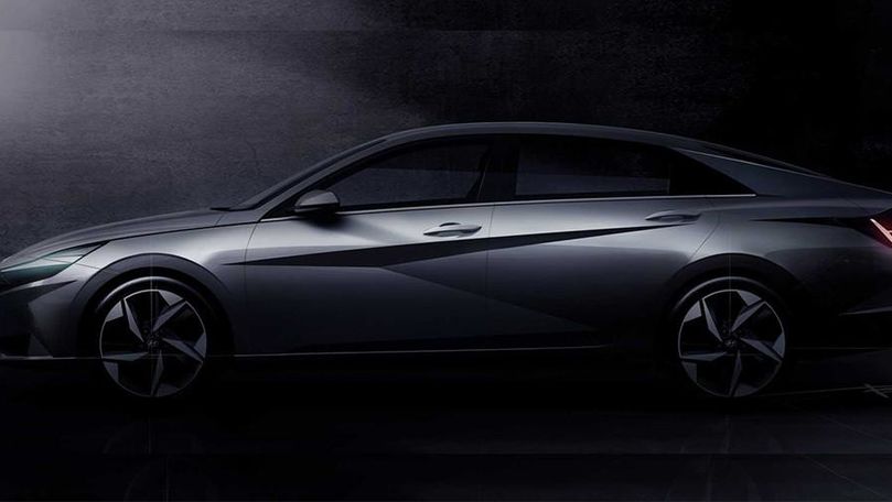 Hyundai показал новый седан Elantra на видео.
