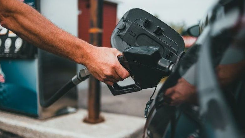 Motorina, tot mai scumpă: ANRE publică noile prețuri pentru carburanți
