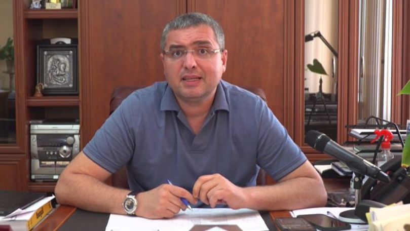 Renato Usatîi își anunță demisia din funcția de primar al orașului Bălți