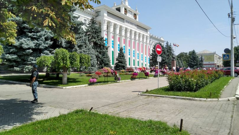 Alertă cu bombă la Primăria din Tiraspol: Zona este încercuită
