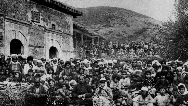 Comunitatea armeană cheamă autoritățile să recunoască genocidul armean