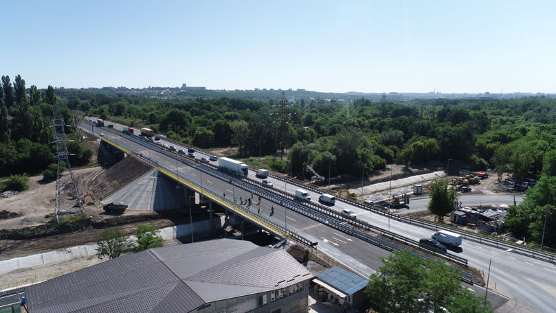 Circulația rutieră pe podul de pe Șoseaua Balcani, redeschisă