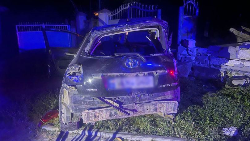 Accident la Zubrești: O femeie, lovită de mașina unui tânăr fără permis