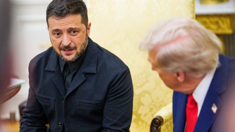 The Guardian: Trump vrea să renunțe la întâlnirea cu Zelenski