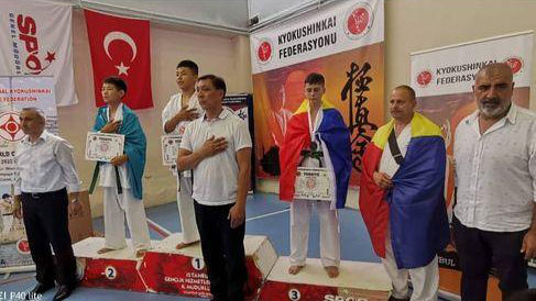 Doi sportivi din Florești au cucerit bronzul la Campionatul de Karate