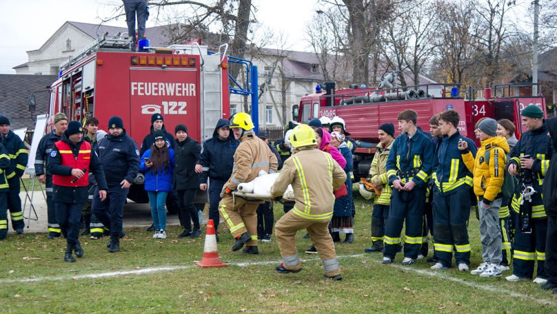 Peste 150 de pompieri, reuniți la o competiție în raionul Strășeni