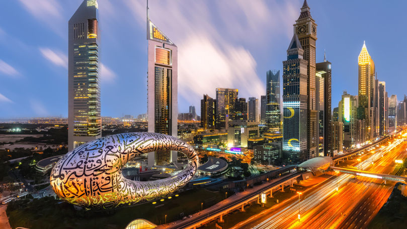Vize pe 10 ani și iahturi: Dubai deschide porțile pentru oligarhii ruși